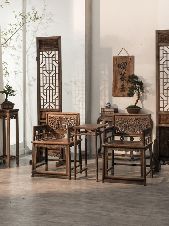 Antique Style Solid Wood Armchair Set with Tea Table, 3 Piece