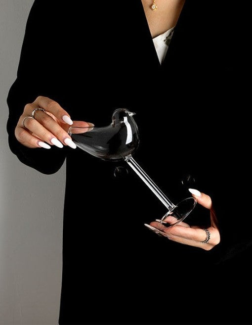 Bird Shaped Cocktail Glass, 5.4 oz Vintage Style Stemmed Glass, Clear Novelty Goblet for Cocktails, Champagne, Wine, Juice, Dessert Drinks, Parties and Home Bar, Set of 1