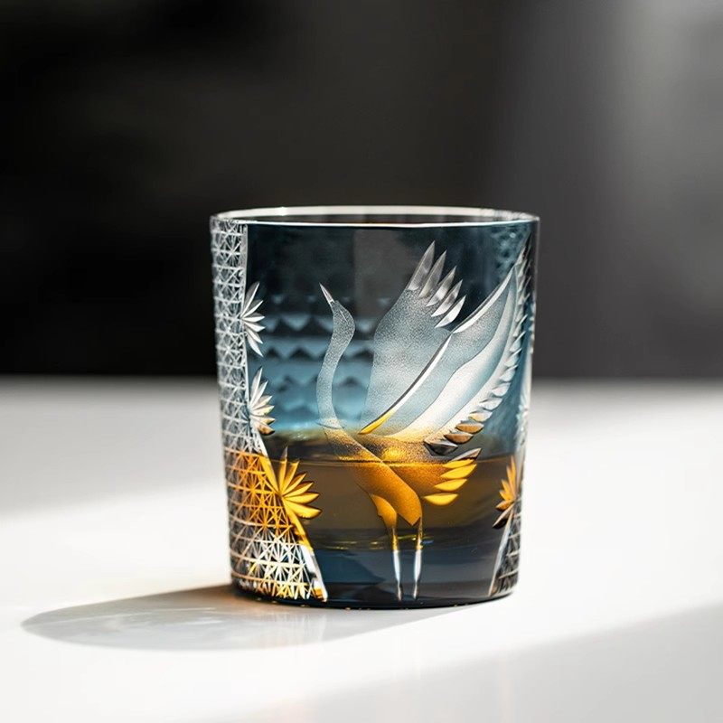 Blue Crane Etched Whiskey Glass, Decorative Cut Style Rocks Tumbler with Gift Box, Artistic Old Fashioned Glass for Bourbon, Cocktails, Water, Home Bar, Kitchen, Bar Cart Display