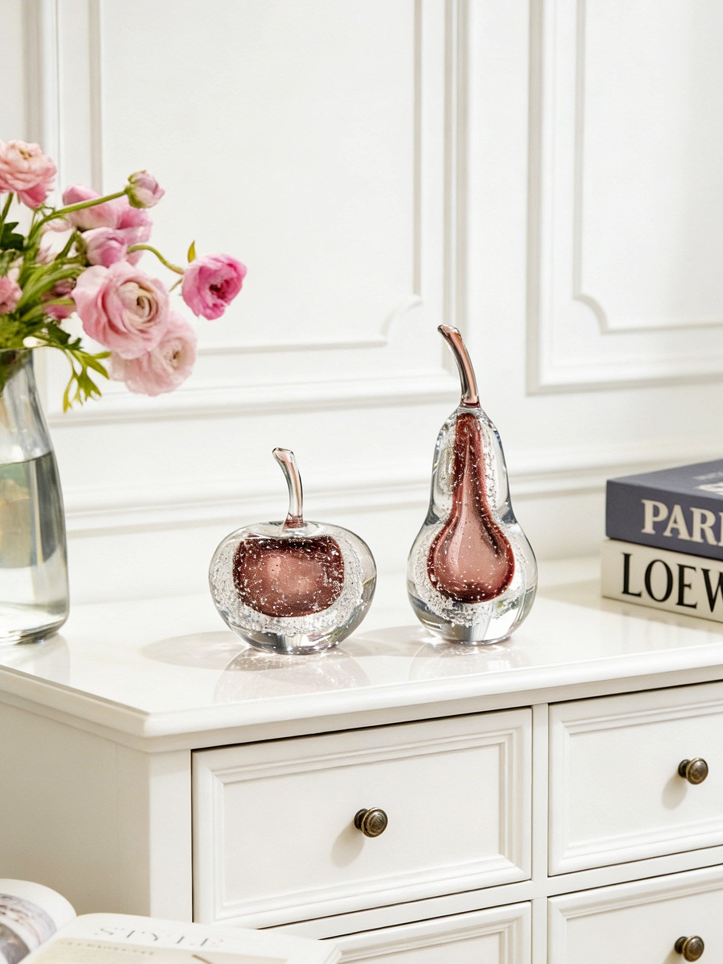 Decorative Glass Apple and Pear Figurine Set, Handcrafted Art Glass Fruit Sculptures for Coffee Table, Bookshelf, Entryway, Office Desk and Home Décor