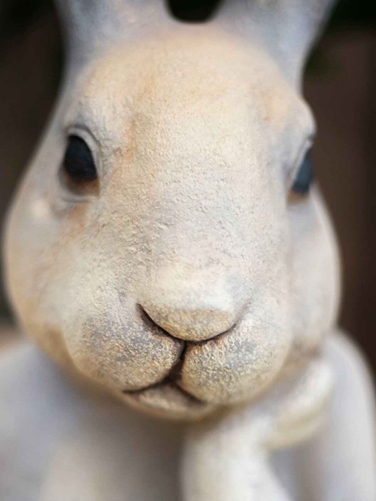 Large Rabbit Bust Sculpture, Modern Bunny Statue, Stone Look Animal Figurine for Entryway, Living Room, Console Table, Garden, Patio, Porch, Housewarming Decor Gift