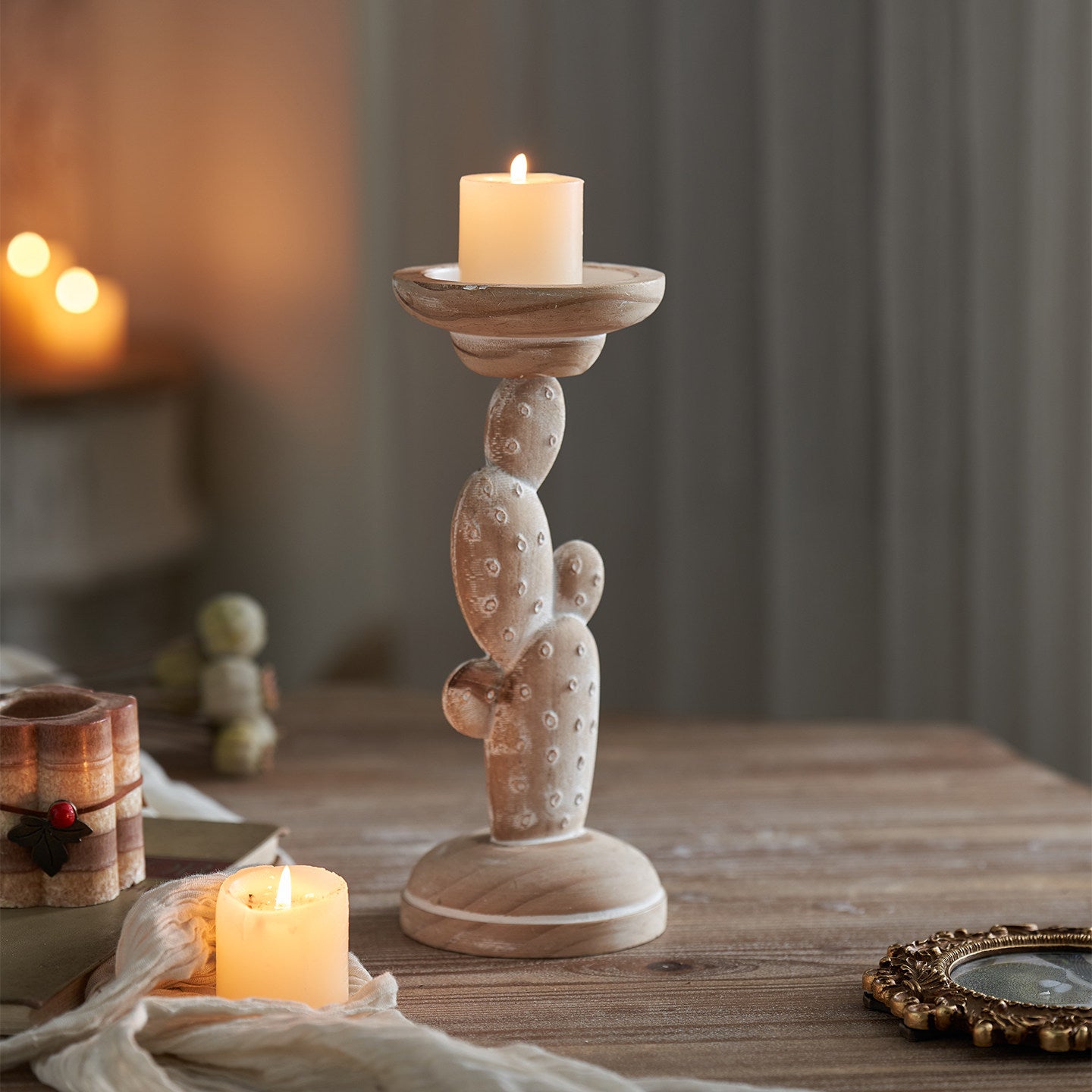 Cactus Candle Holder, Wooden Look Decorative Candlestick, Rustic Desert Style Pillar Candle Stand for Dining Table, Wedding Centerpiece, Living Room, Shelf and Photo Prop Decor