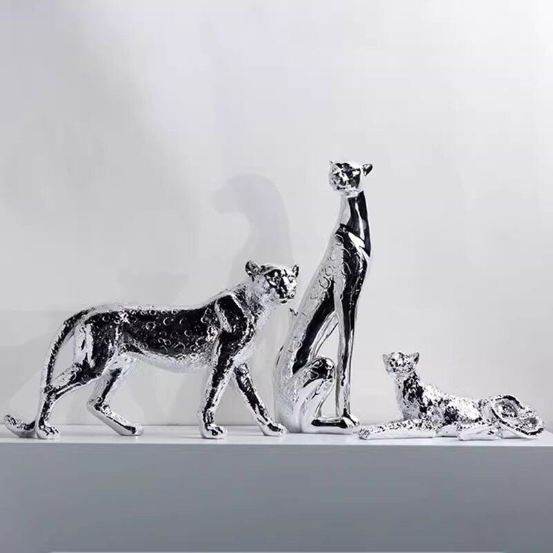 Silver Leopard Statue Set of 2, Metallic Big Cat Sculptures, Standing and Sitting Leopard Figurines for Tabletop, Bookshelf, Console Table, Living Room, Office, Hotel Decor