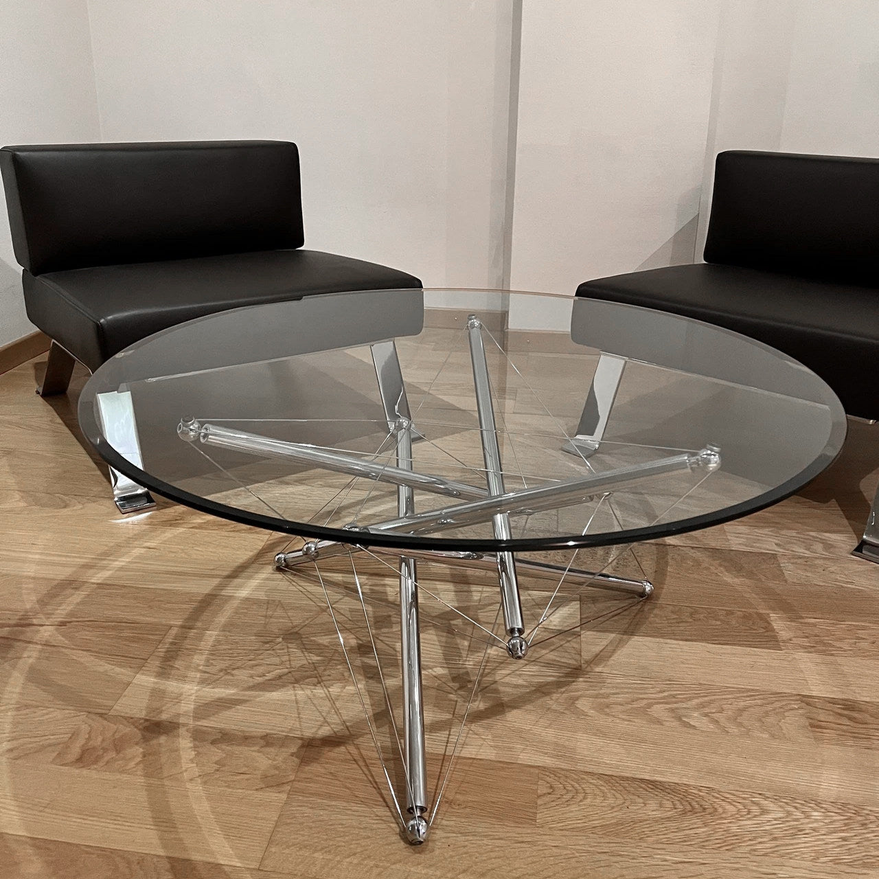 Round Glass Coffee Table, Ultra Clear Tempered Glass Cocktail Table with Polished Stainless Steel Tension Rod Base, Modern Center Table for Living Room, Villa, Lounge