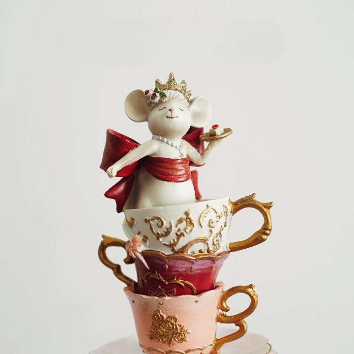 Queen Mouse Figurine on Stacked Teacups, Resin Tabletop Decor, 6.7 Inch