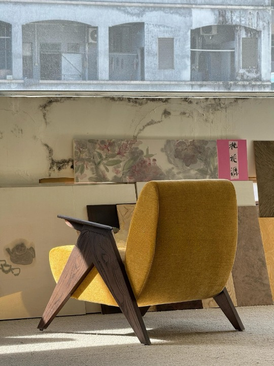Mustard Yellow Fabric Lounge Chair, Solid Wood Accent Armchair for Living Room