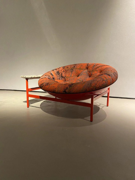 Orange Round Lounge Chair with Attached Side Table, Modern Upholstered Accent Chair with Metal Frame, Oversized Saucer Chair for Living Room, Bedroom, Reading Corner, Studio and Luxury Home Decor