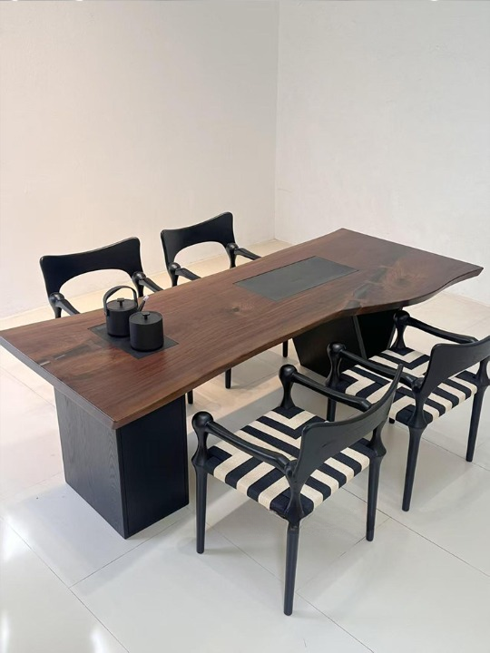 Black Solid Wood Woven Dining Armchair, Modern Curved Back Accent Chair with Black and Natural Rope Seat, Artistic Side Chair for Dining Room, Living Room, Bedroom, Office, Cafe, and Vanity Seating