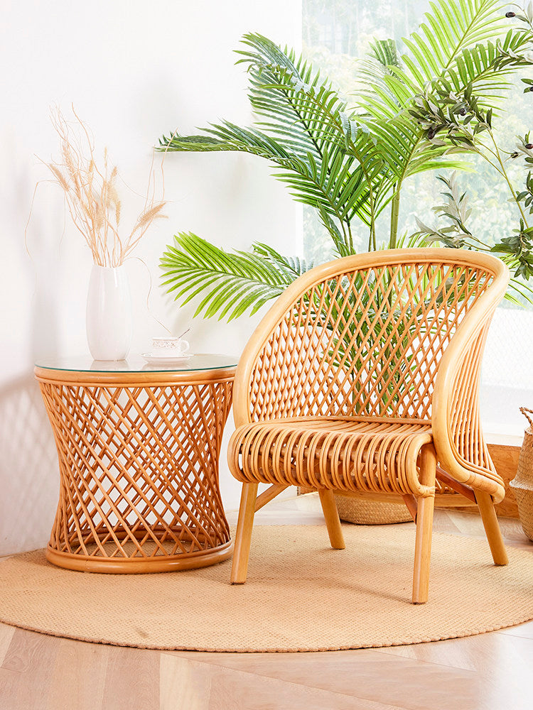 Natural Rattan Accent Chair and Side Table Set, Handwoven Wicker Lounge Chair with Curved Back and Round Glass Top End Table, Boho Indoor Seating Set for Balcony, Sunroom, Living Room, Bedroom and Tea Corner