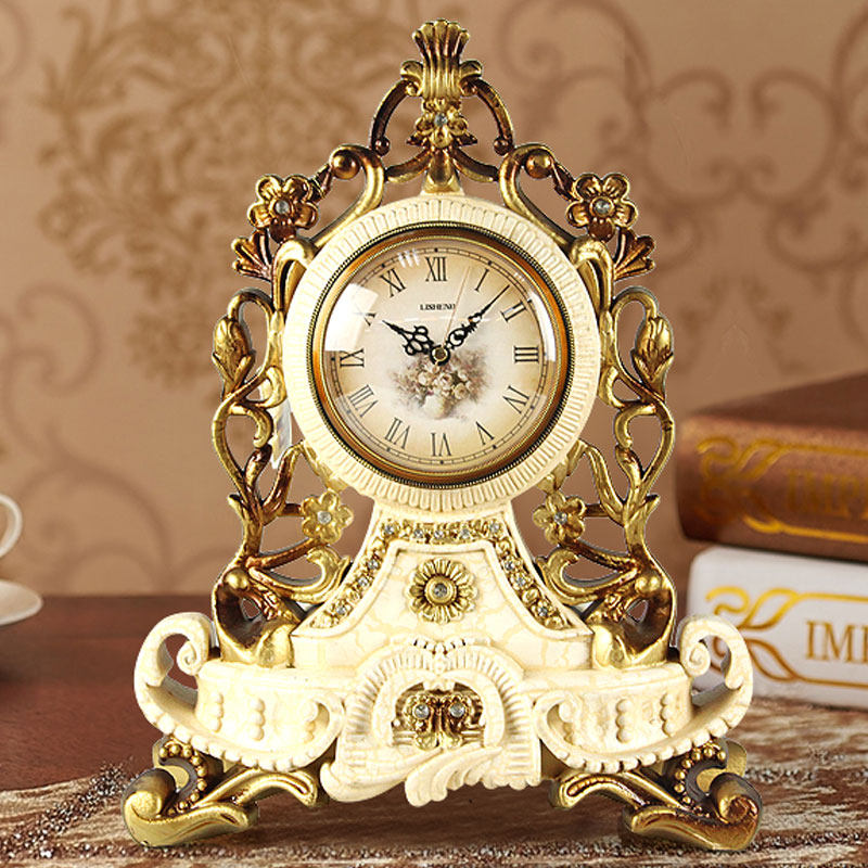Ornate Mantel Clock, Antique Style Silent Quartz Table Clock, European Inspired Resin Desk Clock with Roman Numeral Dial for Living Room, Bedroom, Shelf, Fireplace Mantel and Gift Decor