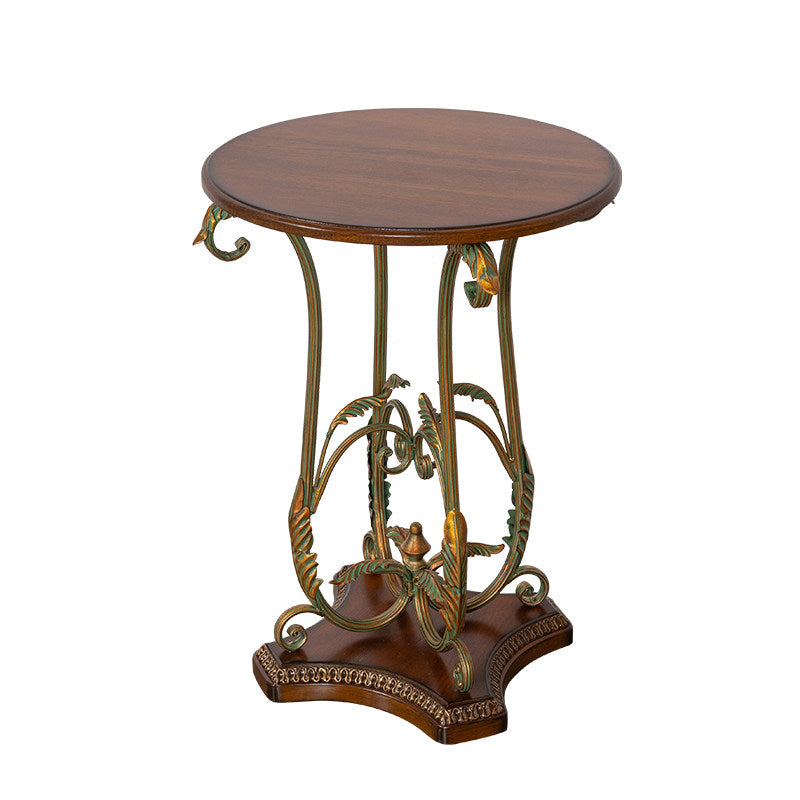 Round Amber Brown Birch Wood Side Table, Vintage-Inspired Accent End Table with Ornate Hand-Painted Wrought Iron Pedestal Base for Living Room, Bedroom, Sofa Side and Reading Nook