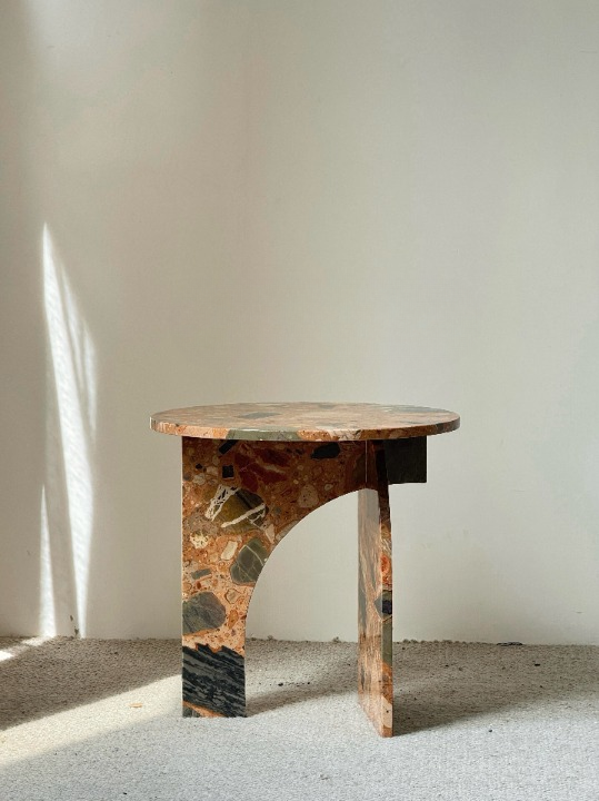 Round Marble Side Table, Natural Stone Accent End Table for Living Room, Bedroom, Sofa Side and Bedside Use