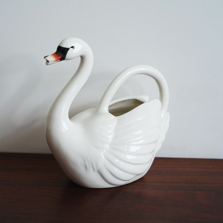 White Ceramic Swan Vase Pitcher, 40.6 oz Decorative Flower Holder with Handle
