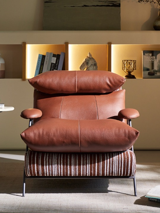 Vintage Accent Chair with Faux Leather Cushions, Striped Upholstered Lounge Chair with Metal Armrests, Single Sofa Chair for Living Room, Bedroom and Reading Nook