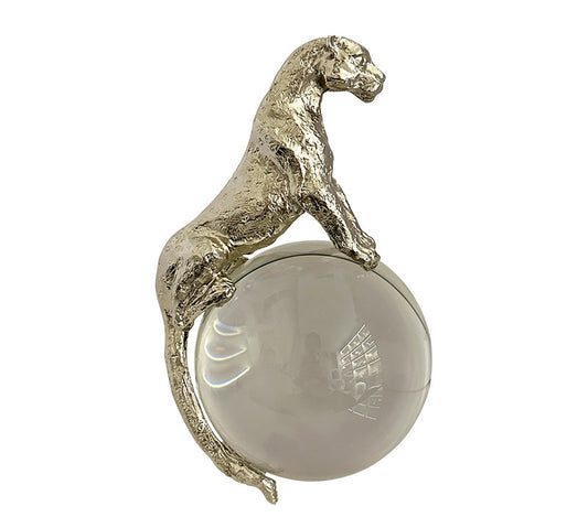 Luxury Crystal Globe Leopard Sculpture – Modern Silver Metal Panther Decor for Living Room, Office, or Unique Gift