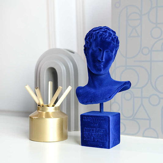 "Marathon Boy" Modern Velvet Flocked Resin Sculpture, Artistic Greek Bust for Home Office Display, Inspirational Decor