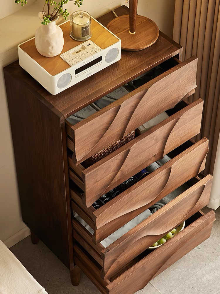 Nordic Walnut Wood Chest of Drawers – Modern Sculptural Wave Pattern 5-Drawer Dresser, Bedroom Storage Cabinet, Contemporary Accent Organizer for Living Room