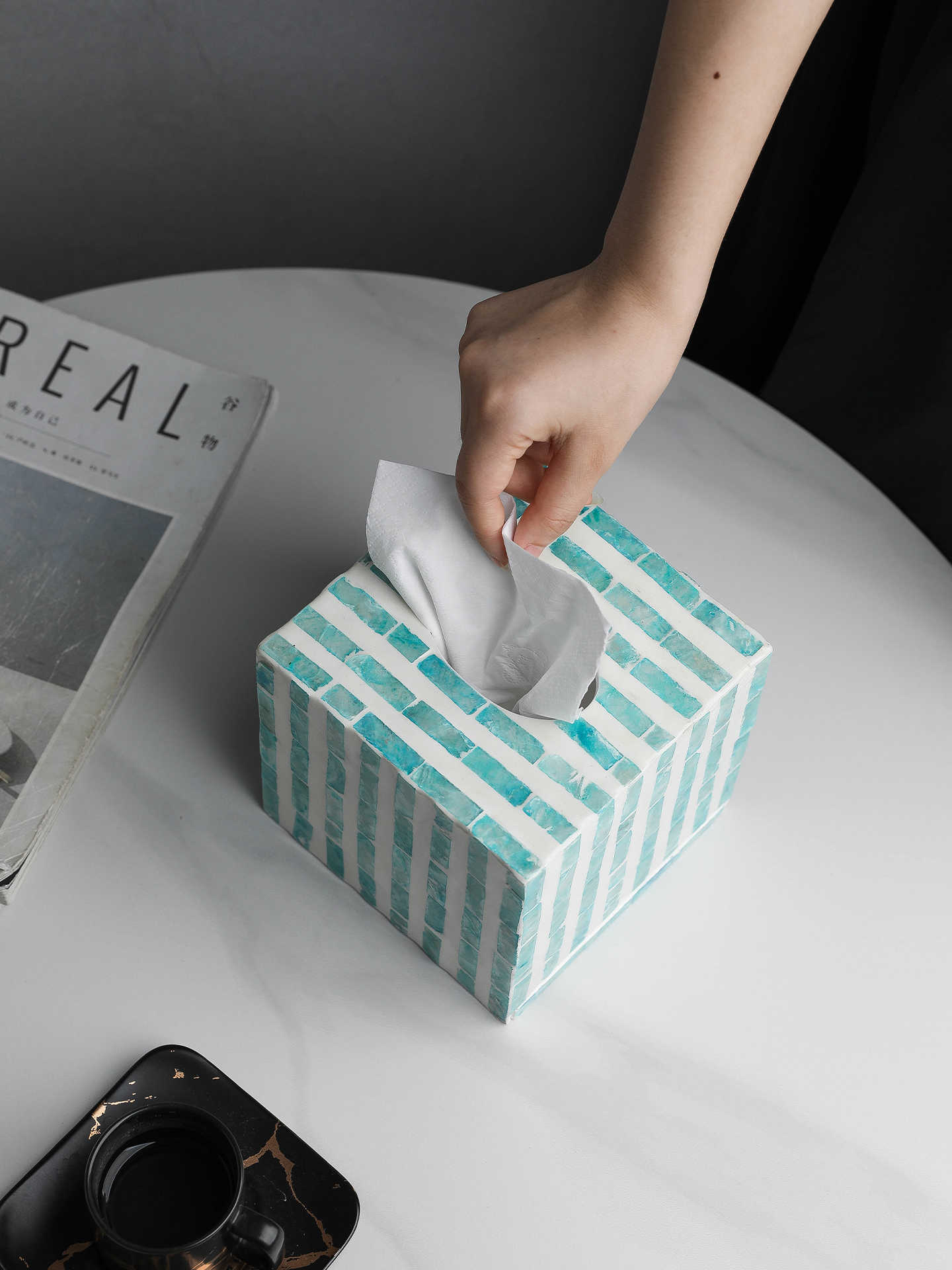 Modern Blue Tissue Box, Handmade Mosaic Decorative Napkin Holder for Bathroom, Bedroom, Office & Living Room