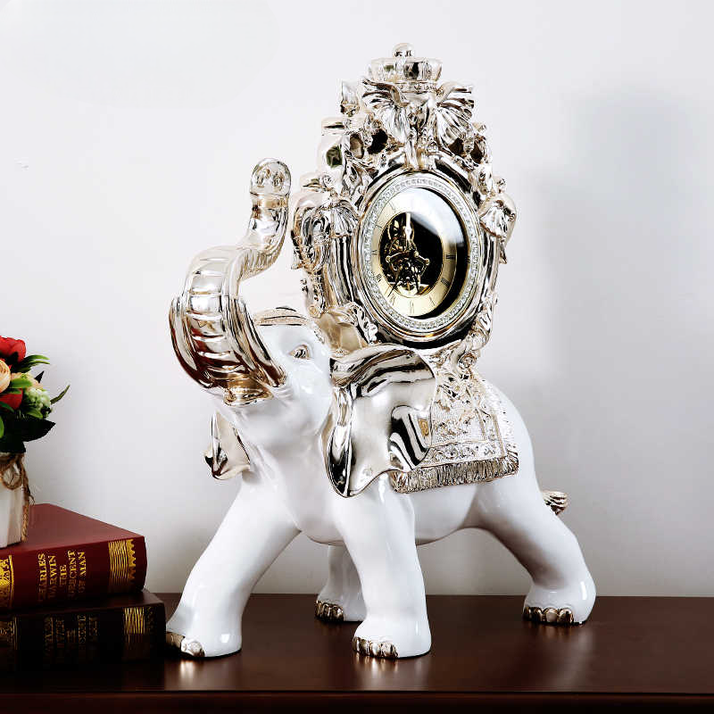 Luxury Silver Elephant Table Clock – Resin Animal Decor for Living Room, Bar Cabinet, Housewarming Gift