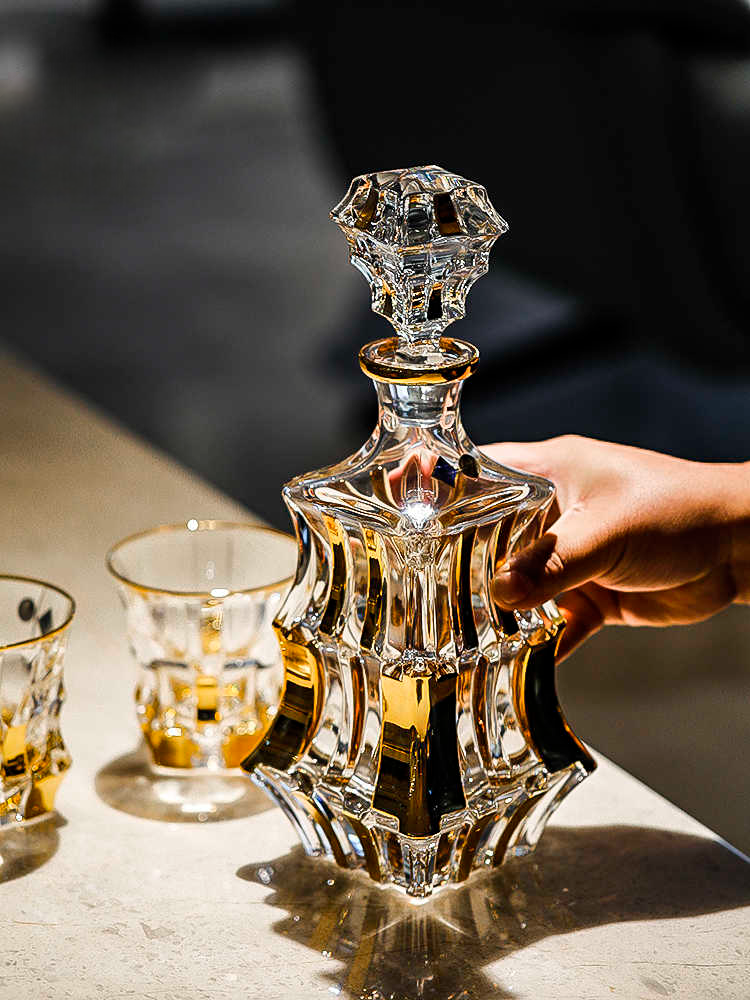 Crystal Gold Whiskey Decanter Set – Czech Lead-Free Glass, Elegant Hand-Gilded Barware Gift Set with 1 Decanter & 2 Tumblers