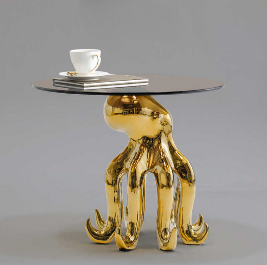 Luxury Gold Octopus Side Table – Creative Animal-Inspired Accent Table with Glass Top, Modern Sofa and Bedside End Table for Living Room or Showcase Decor