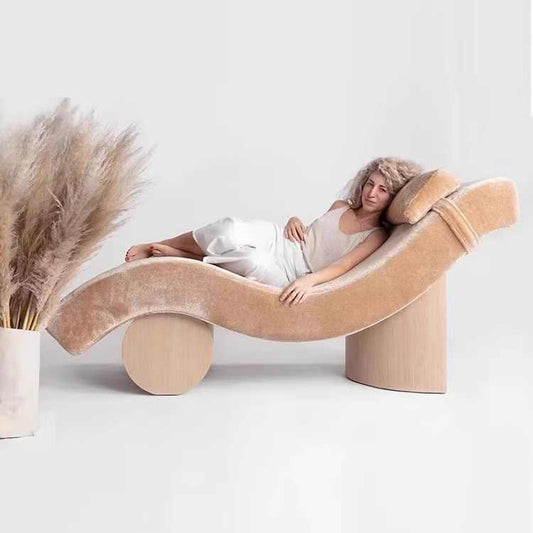 Sculptural Chaise Lounge with Boucle Upholstery, Modern Curved Wood Base Daybed for Small Spaces, Contemporary French-Style Relaxation Chair
