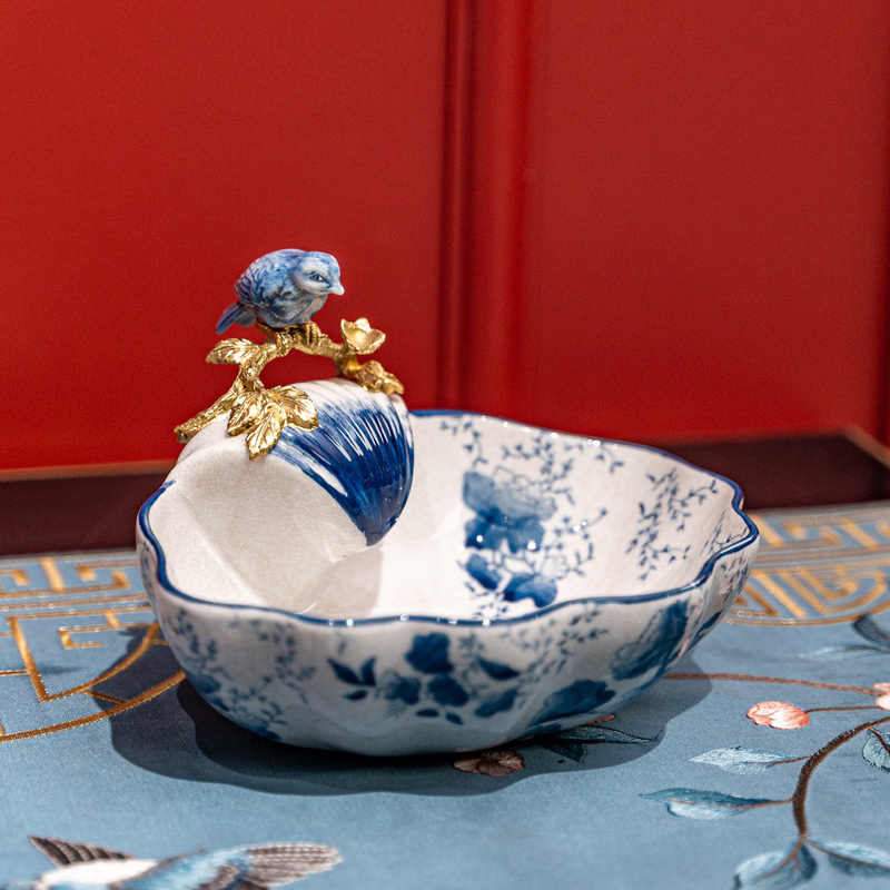 Blue and White Bird Porcelain Brass Fruit Bowl, Floral Snack Dish Candy Bowl for Living Room, Coffee Table and Gift Decor