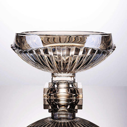 Modern Crystal Glass Pedestal Fruit Bowl, Elegant Cut Glass Compote with Radiating Pattern for Living Room, Luxury Footed Serving Dish for Desserts Candy