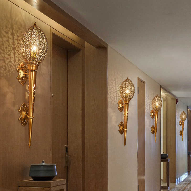 Luxury Gold Wall Sconce – Designer Long Brass Filigree Corridor Light, High-End Hotel, Villa, Restaurant Entrance Hallway Wall Lamp