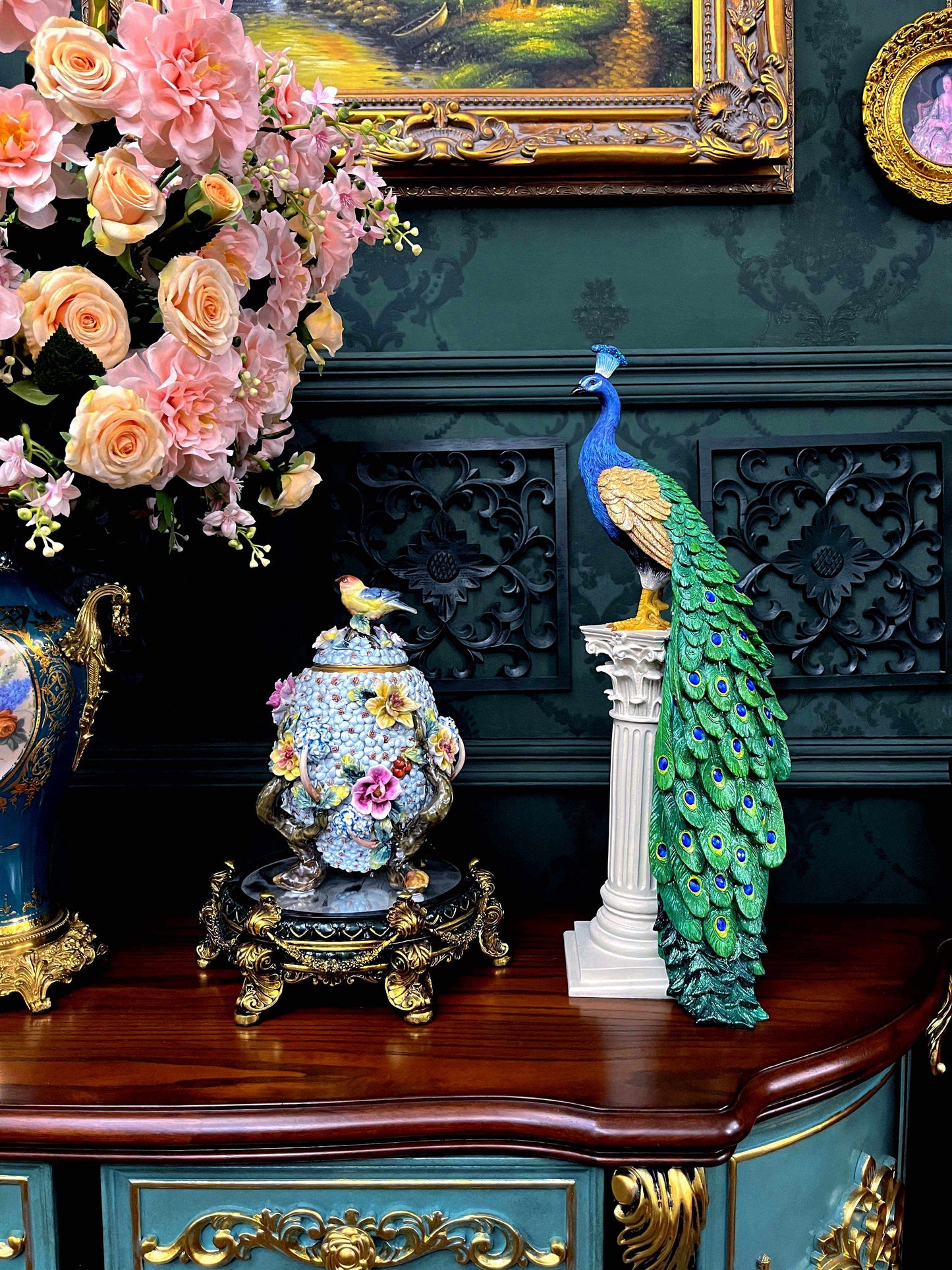 High-End Handcrafted Peacock Figurine, Luxury Living Room Console Table Decor