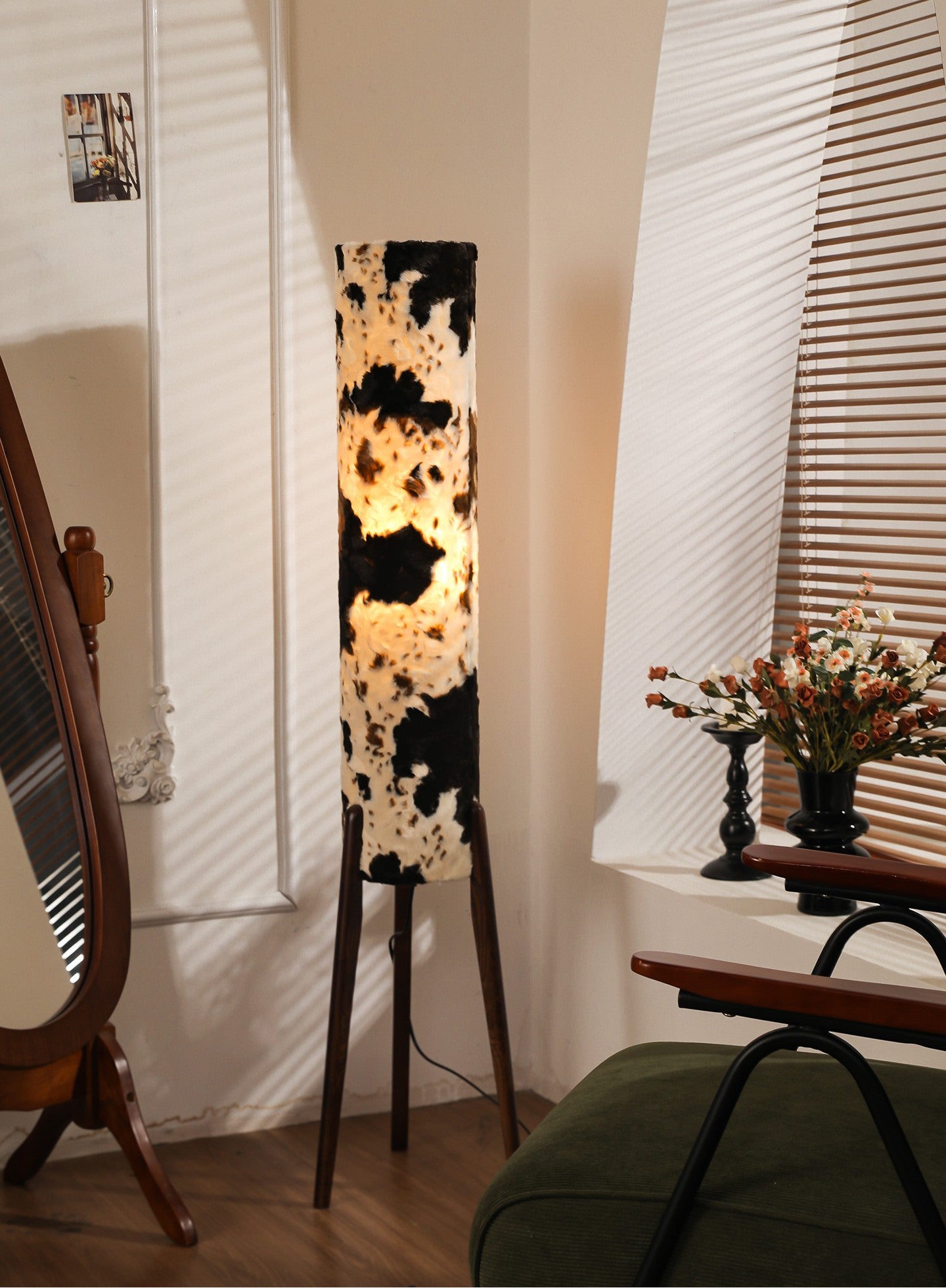Retro Faux Cowhide Floor Lamp, Vintage Walnut Base Standing Light, Designer Plush Fabric Shade for Living Room, Sofa Side, Bedroom Ambiance