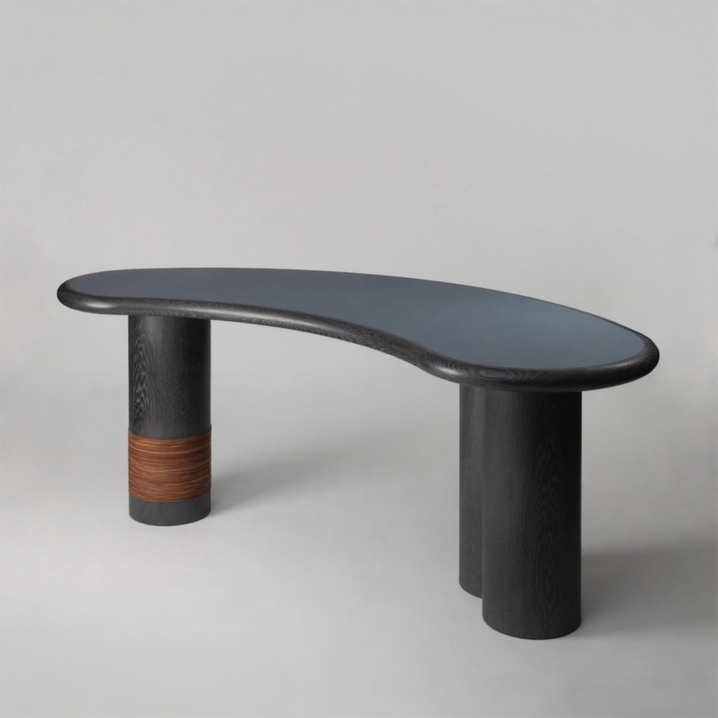 Vintage Solid Wood Designer Curved Writing Desk, Modern Black Artistic Office Table for Home, Studio, Creative Workspace