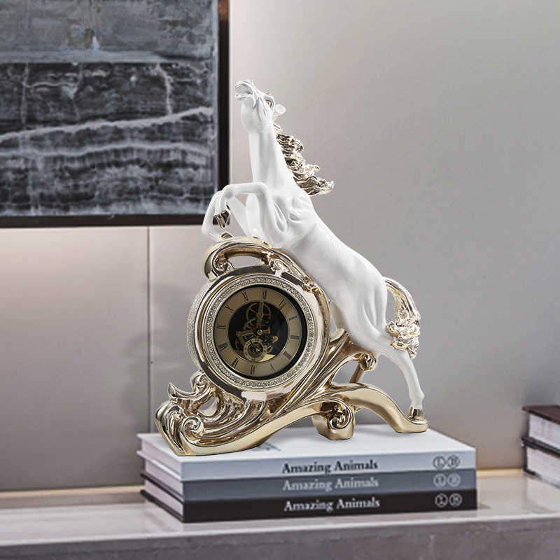 Luxury Horse Table Clock – Sculptural Resin Decor with Roman Dial for Living Room, TV Cabinet, Office