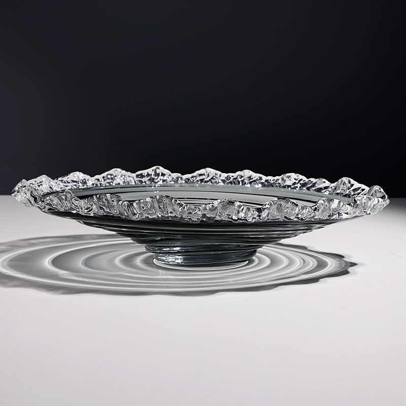 Premium Gray Crystal Glass Oval Fruit Bowl, Large Pleated Edge Design with Wave Pattern Base, Luxury Serving Dish for Fruits & Snacks