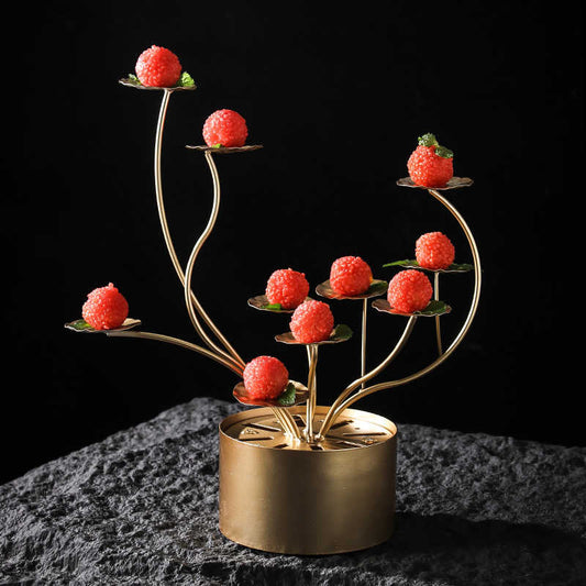 Creative Dessert Display Stand, Gold Metal Tree Branch Fruit Holder for Hotels & Restaurants, Michelin-Style Presentation Rack for Lychee & Durian