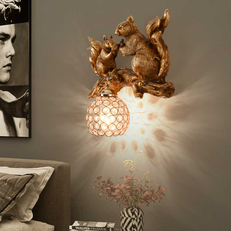 Antique Gold Squirrel Wall Sconce – Rechargeable Resin and Crystal Bedside Lamp for Kids’ Room, Nursery, and Living Spaces