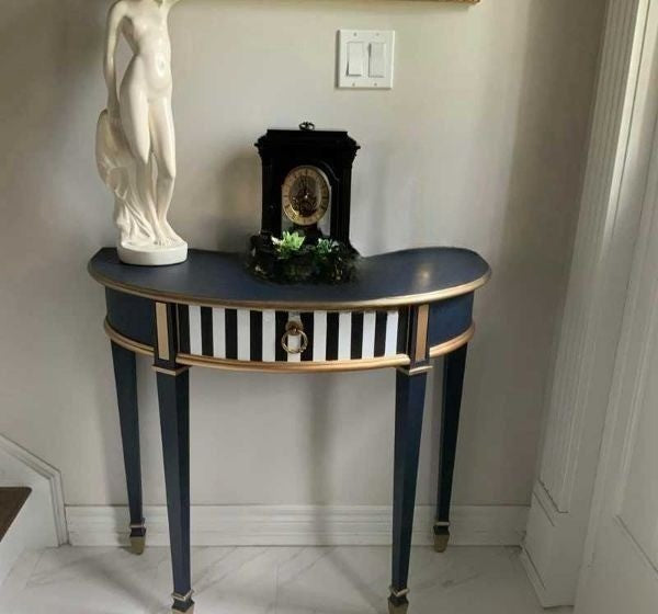 Light Luxury Semi-Circle Console Table – Neoclassical Blue Gold Striped Entryway, Solid Wood Hallway Display Table