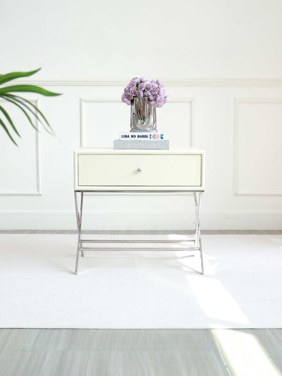 Luxury Large White Bedside Table, Modern High-End Nightstand with Drawer for Villa & Master Bedroom