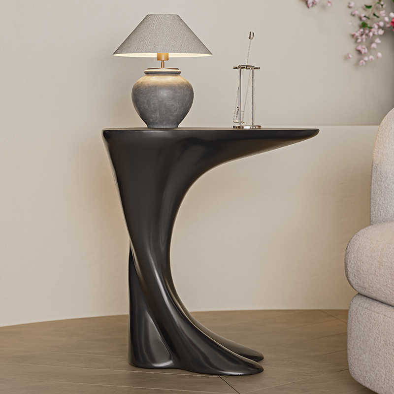 Modern Sculptural Waltz Side Table – Contemporary Art-Inspired End Table, Curved Black Accent Table, Designer Living Room Furniture for Sofa, Bedroom, Office