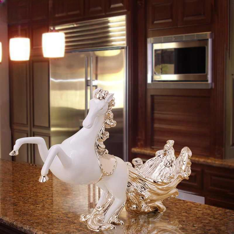 Golden Horse Wine Bottle Holder – Luxury Resin Decorative Figurine for Living Room, Wine Cabinet, or Gift