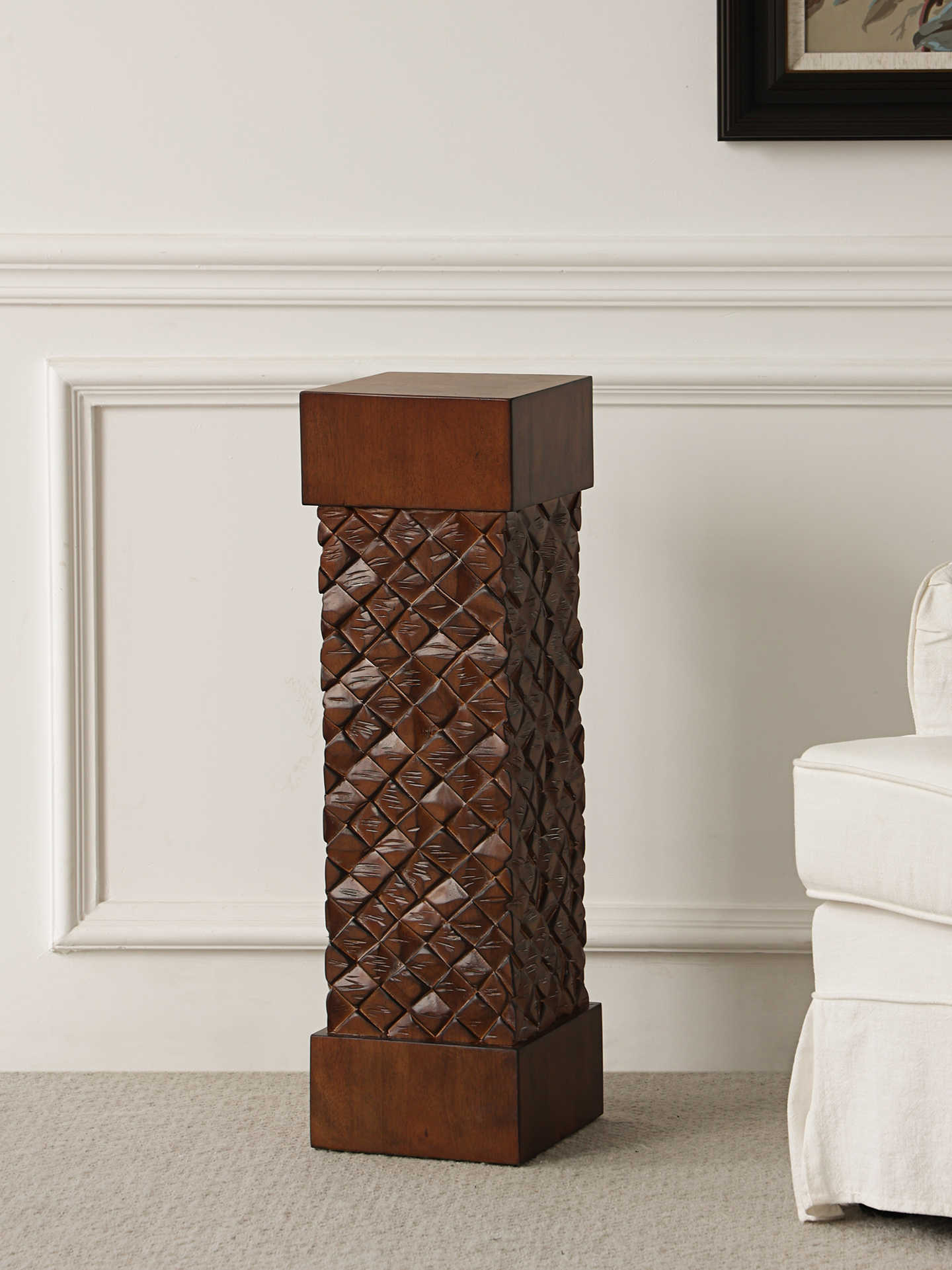 Modern Solid Wood Pedestal Stand, Hand-Carved Decorative Column for Sculpture, Plant, or Art Display, 80cm Tall Entryway Plinth for Hotel, Home, Gallery