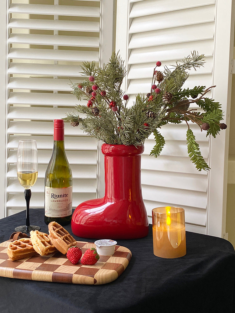 Christmas Red Boot Ceramic Vase – Unique Holiday Decorative Flower Vessel, Creative Home Accent for Seasonal Arrangements