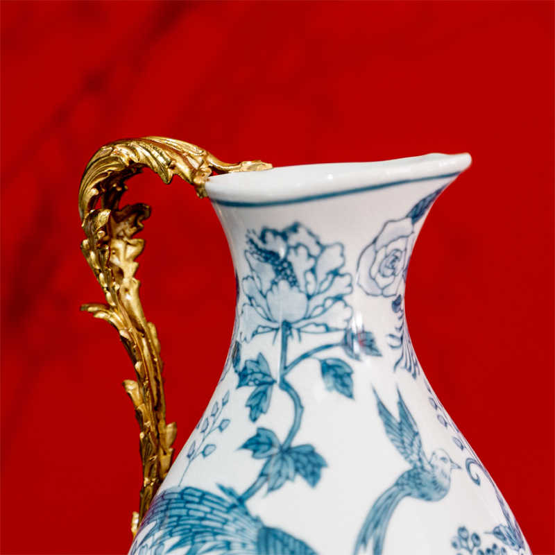 Elegant Blue Floral Porcelain Vase with Brass Base – Decorative Flower Holder for Living Room, Entryway, Tabletop