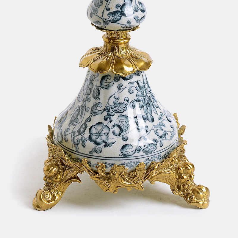Blue and White Porcelain Brass 5-Arm Candelabra – European Court Style Candle Holder for Luxury Villas, Palaces, and Centerpiece Decor