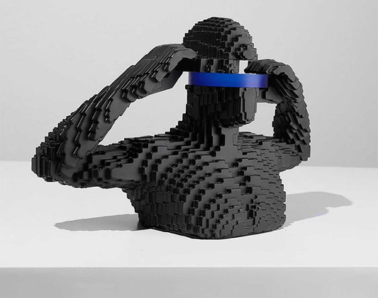 Mosaic Pixelated Portrait Sculpture – Modern Abstract Figure with Blue Mirror Lens, Contemporary Art Decor for Home & Office