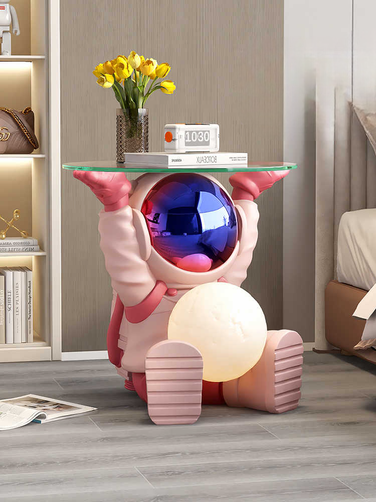 Astronaut Floor Side Table with Lamp – Modern Living Room Sofa, TV Cabinet, Bedside Decor, Birthday/Housewarming Gift