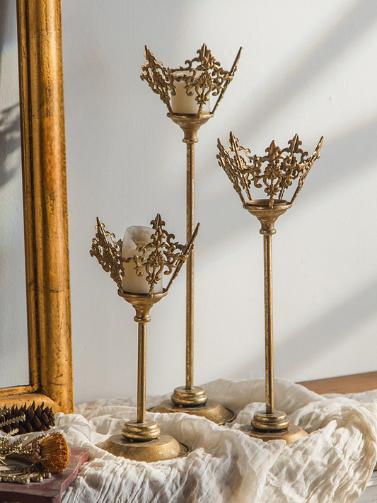 Vintage Gold Crown Candle Holder Set, Iron Candelabra for Wedding Centerpiece and Romantic Dinner Decor, 3-Piece Set