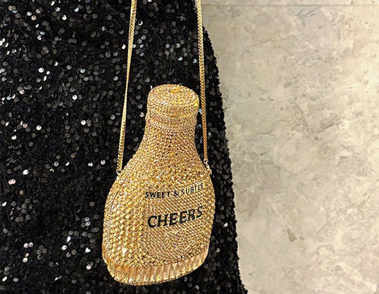 Crystal Champagne Bottle Clutch Bag – Luxury Rhinestone Evening Purse with Gold Chain, Novelty Party Handbag for Special Occasions