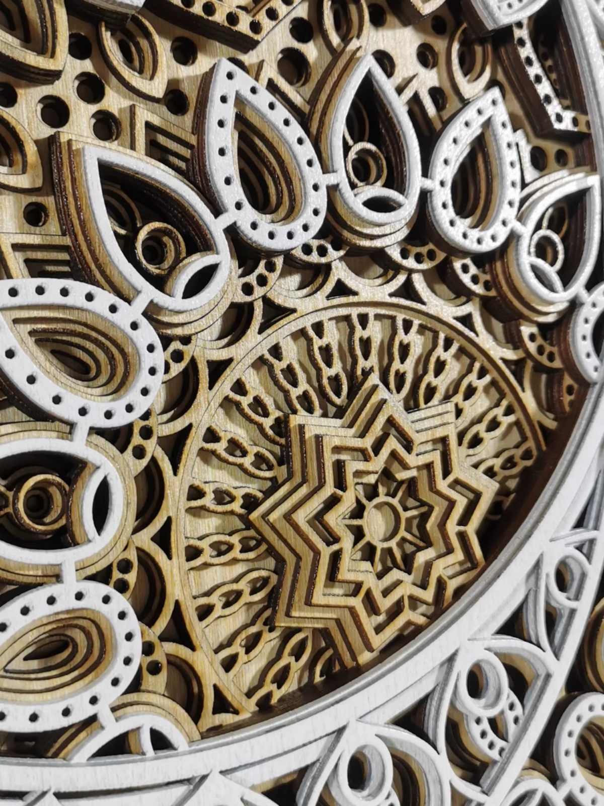 Large Mandala 3D Layered Wood Art – Modern Puzzle Panel Set, Laser Cut Screen Decor, Boho Wall Hanging