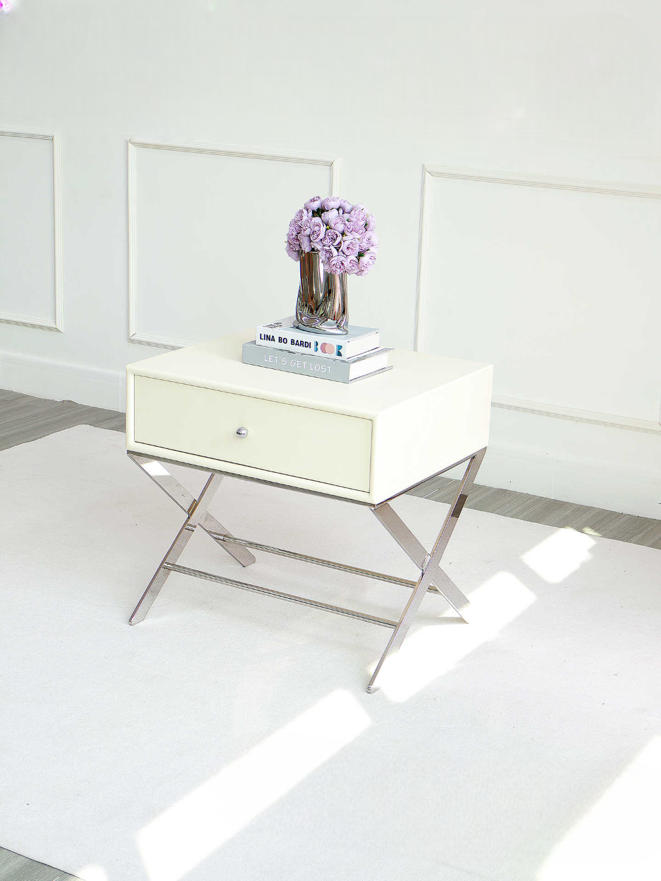 Luxury Large White Bedside Table, Modern High-End Nightstand with Drawer for Villa & Master Bedroom